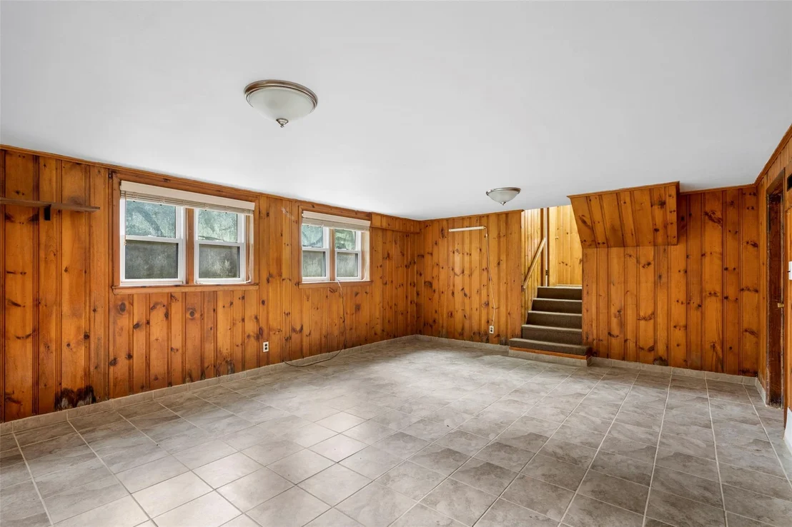 Photo of 320 Stuart Drive