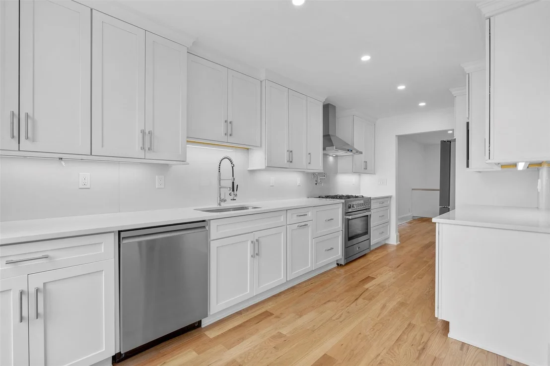 Photo of Unit 32 at 32 Waters Edge