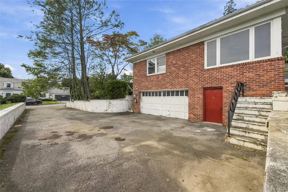 Photo of 85 Del Rey Drive