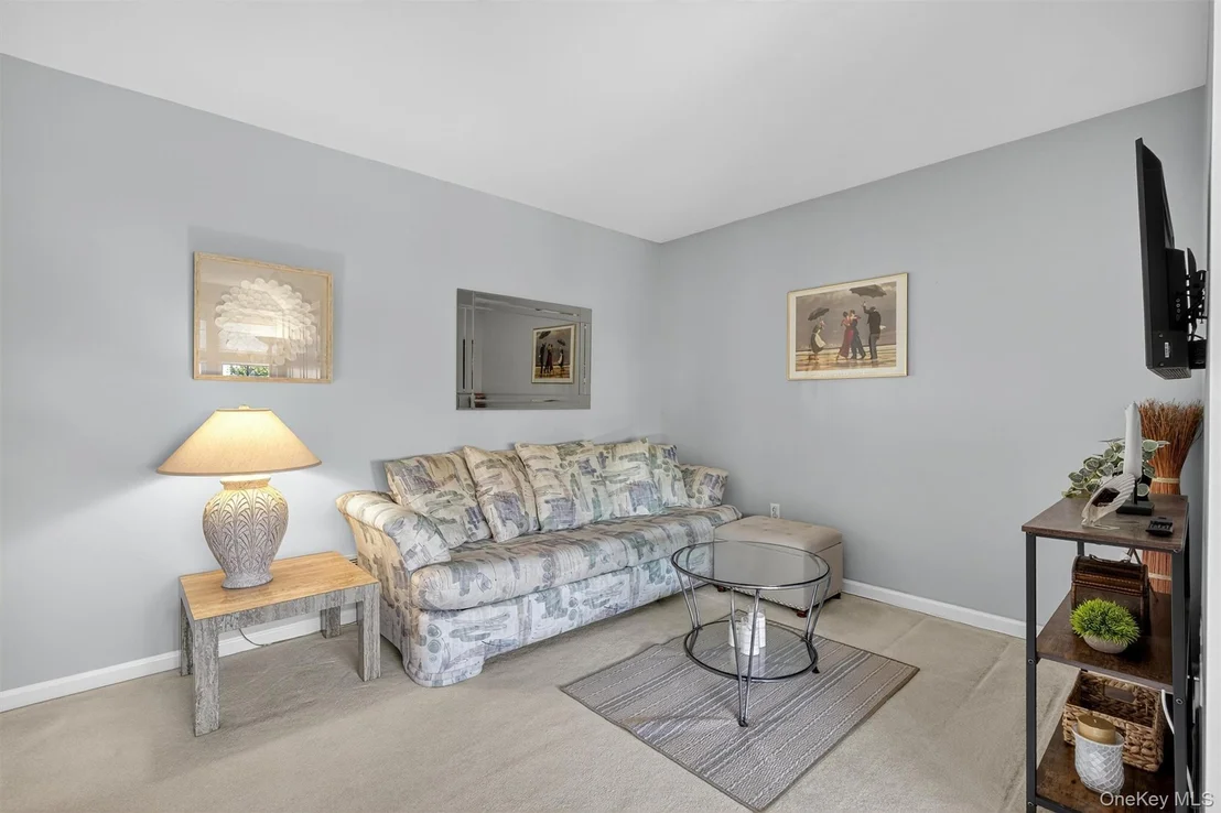 Photo of 15 Champlain Drive