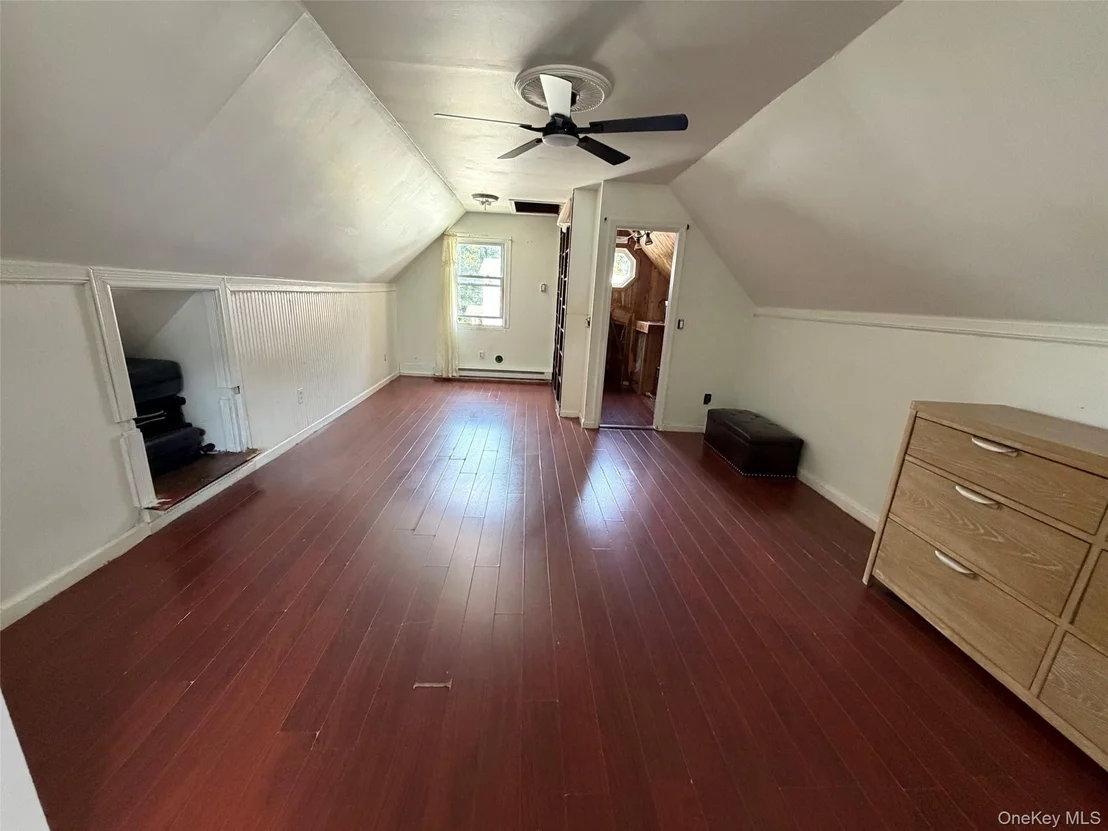 Photo of 300 Beachview Street