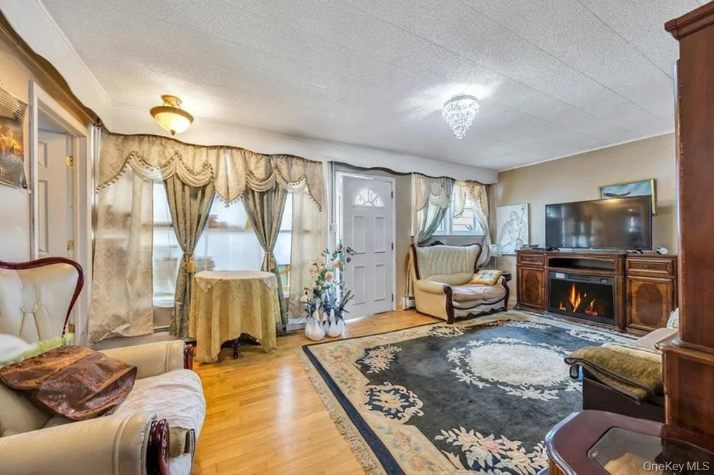 Photo of 431 Argyle Road