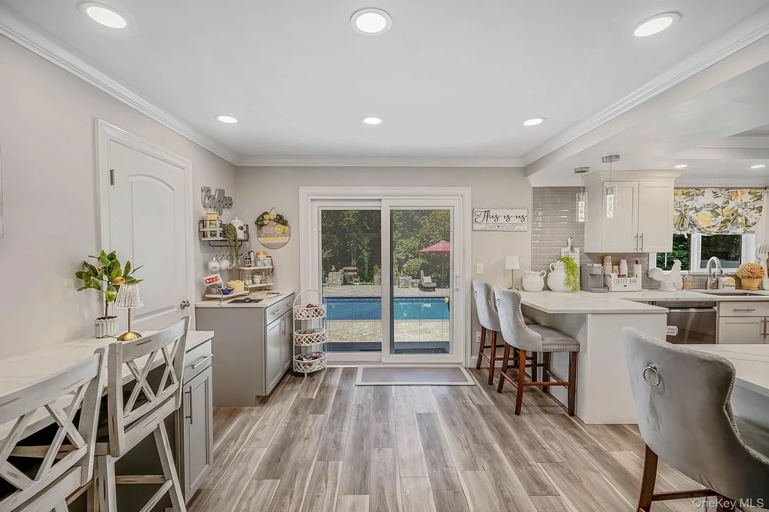 Photo of 5 Overlook Drive