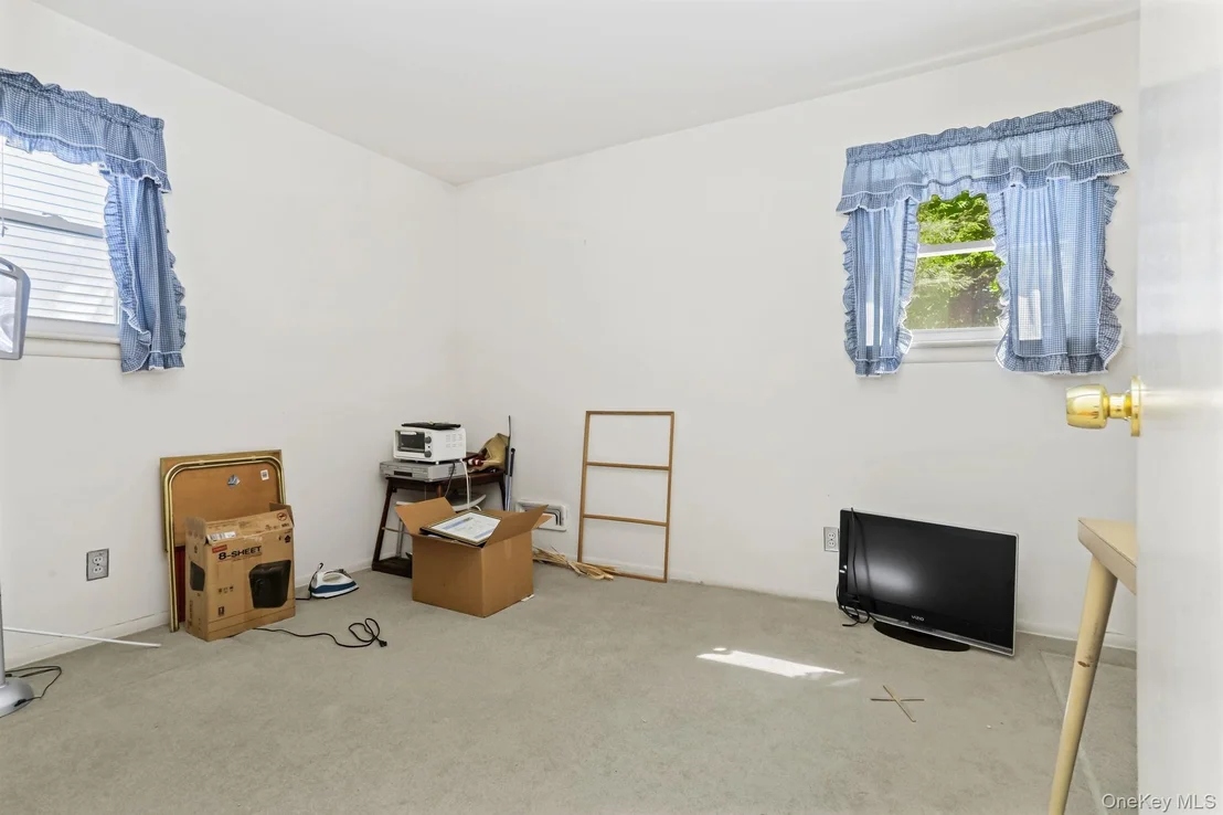 Photo of 42 Lee Avenue