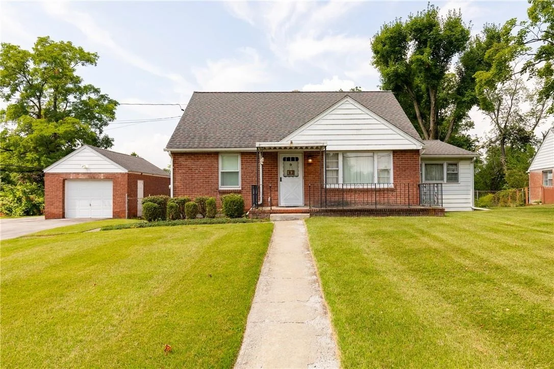Photo of 9 Briarwood Drive
