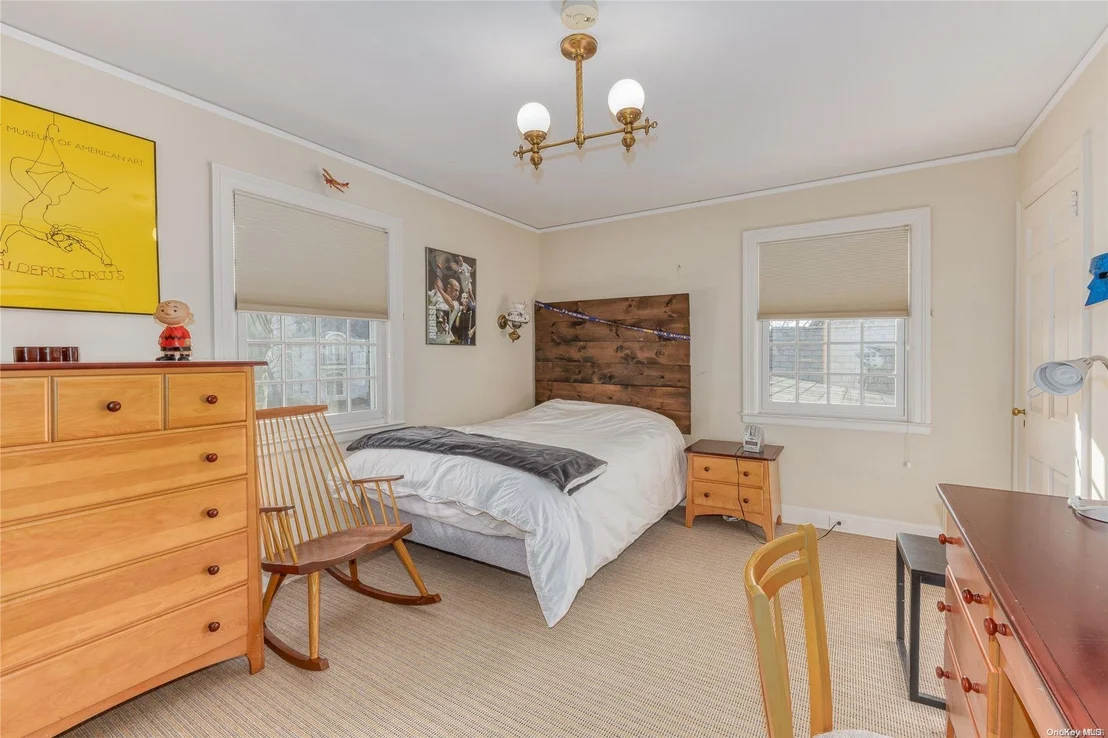 Photo of 19 Hickory Drive