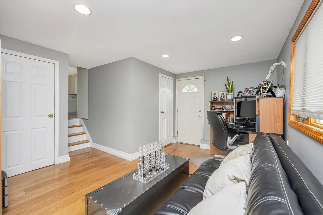 Photo of 12 Dover Lane