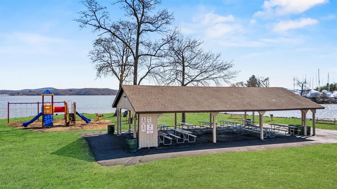 Photo of 25 Windward Way