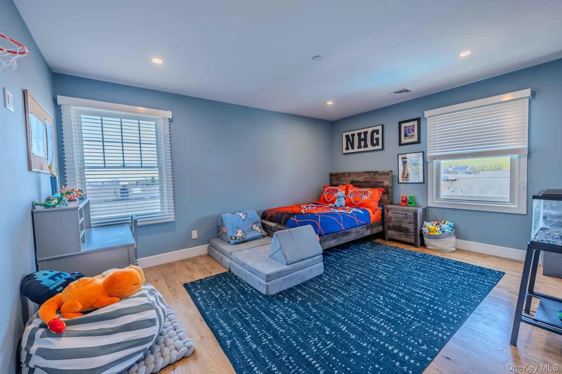 Photo of 3810 Greentree Drive