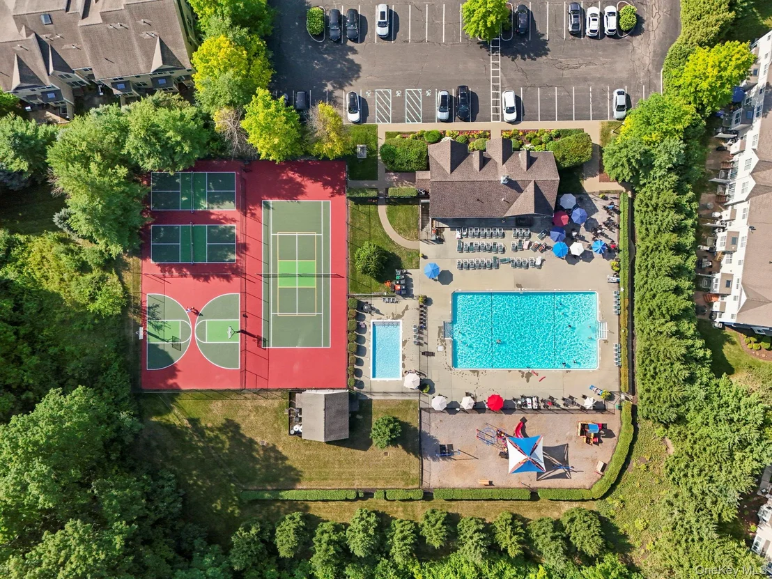 Photo of 421 Vassar Place