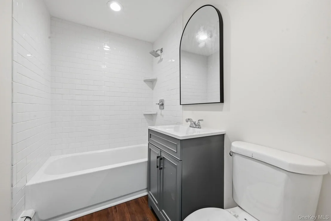 Photo of 27 Lindner Place