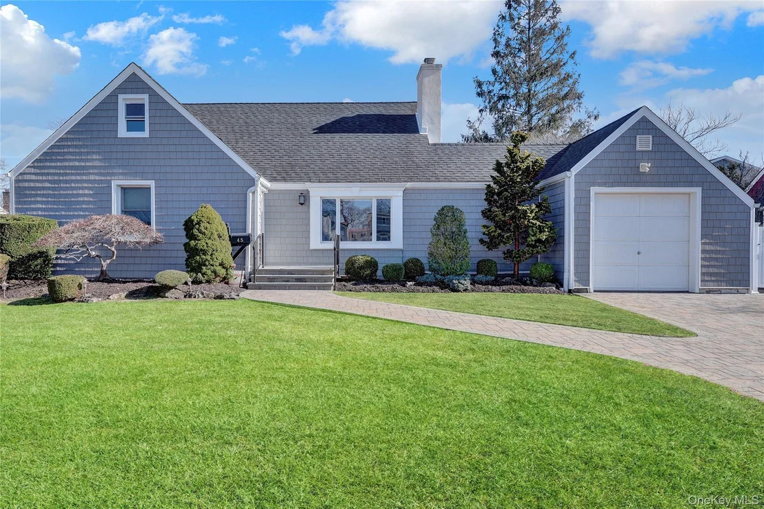 Photo of 45 Gregory Avenue