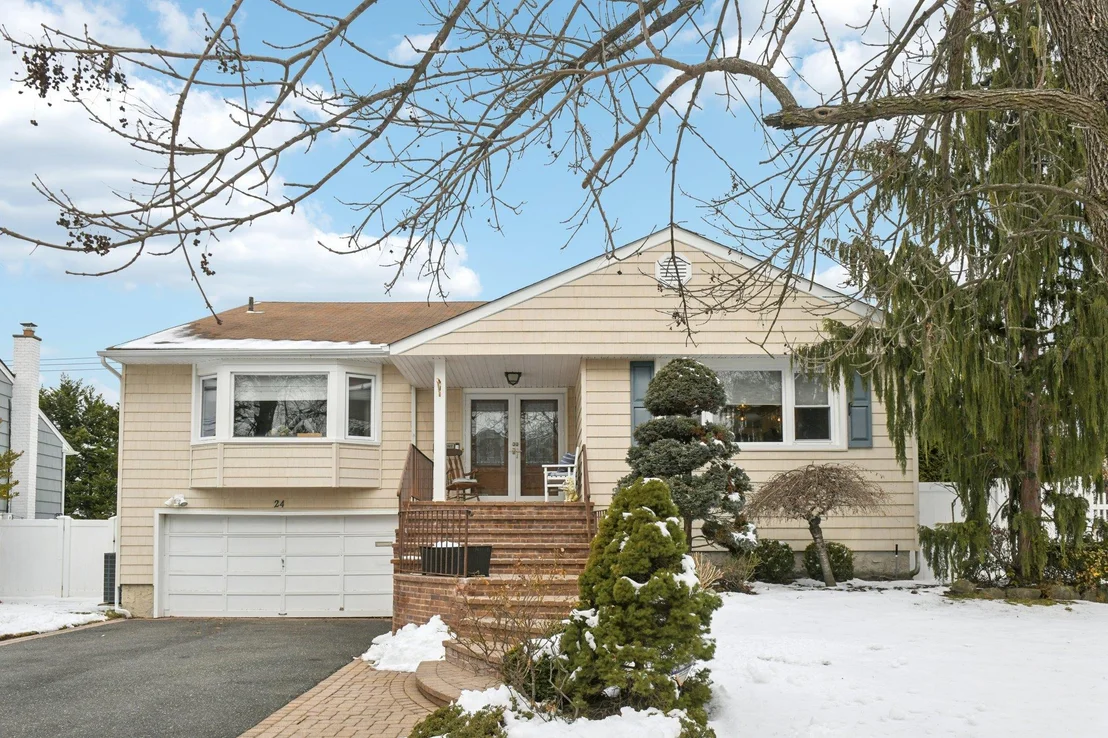 Photo of 24 Halyard Road