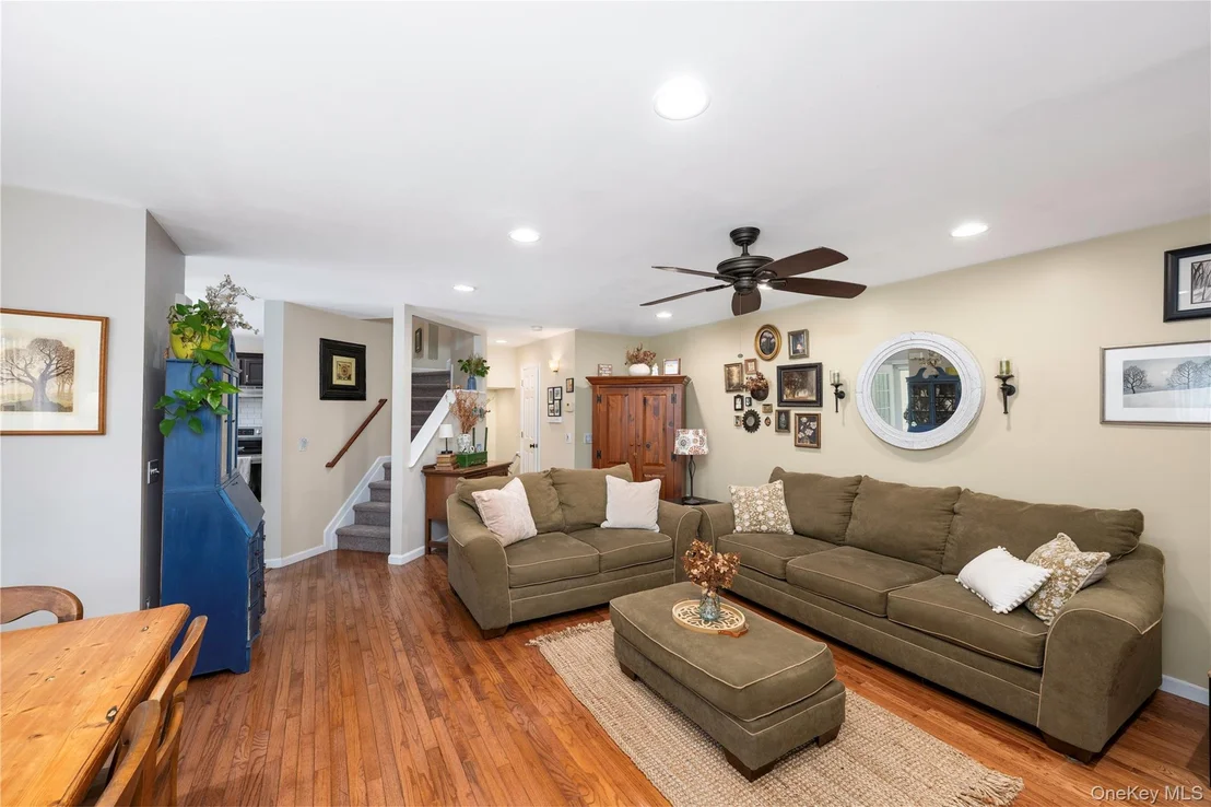 Photo of Unit 31 at 129 Stringham Road