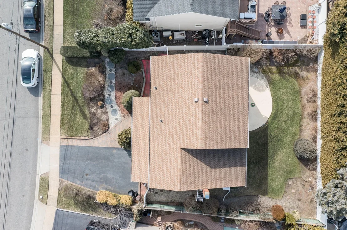 Photo of 2491 Malibu Road
