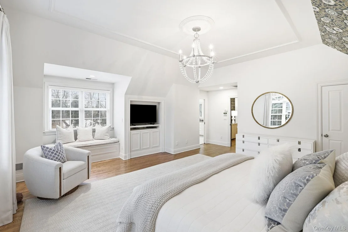 Photo of 15 Davis Avenue