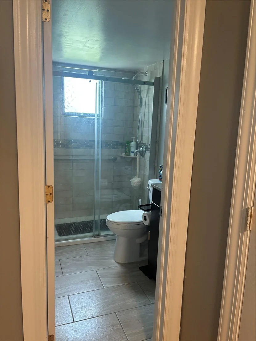 Photo of Unit 1A at 2439 Union Boulevard