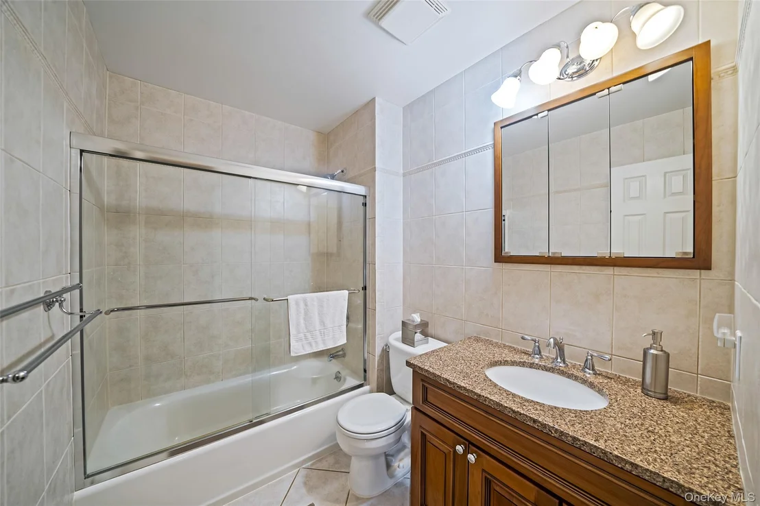 Photo of 7 Hemlock Road