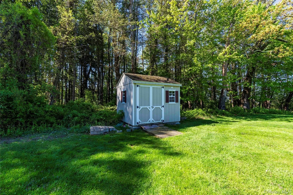 Photo of 115 N Smith Road