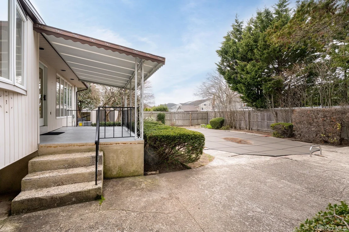 Photo of 2547 Army Place