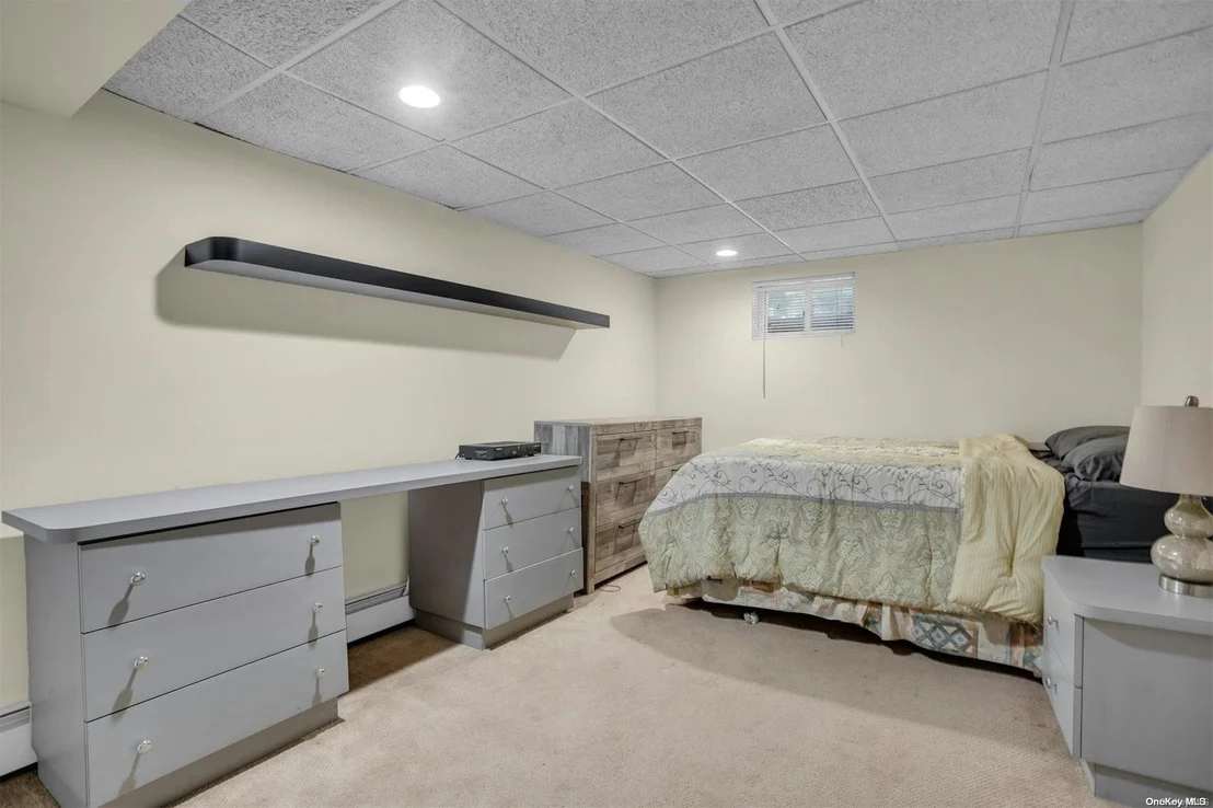 Photo of 24 W Lane Drive