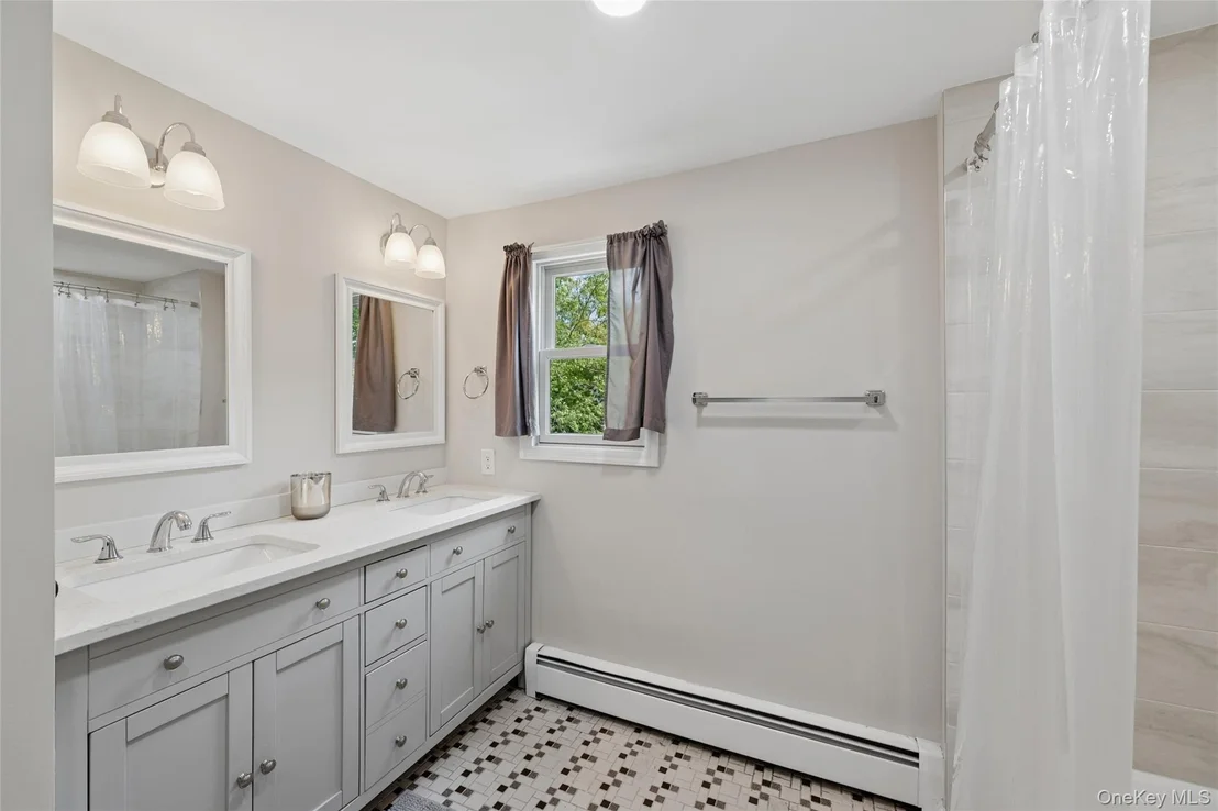 Photo of 10 Rita Drive