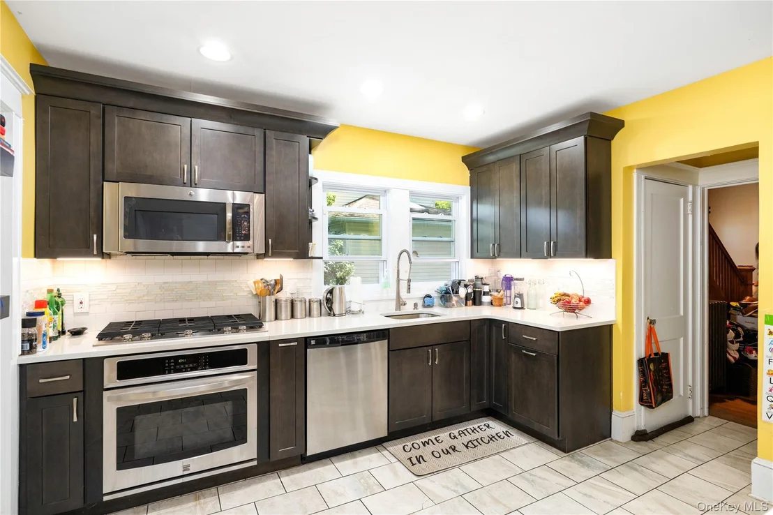 Photo of 8 Mitchell Avenue