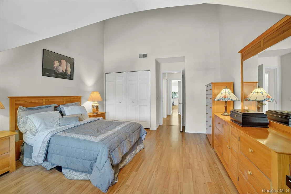 Photo of 35 Roundtop Road