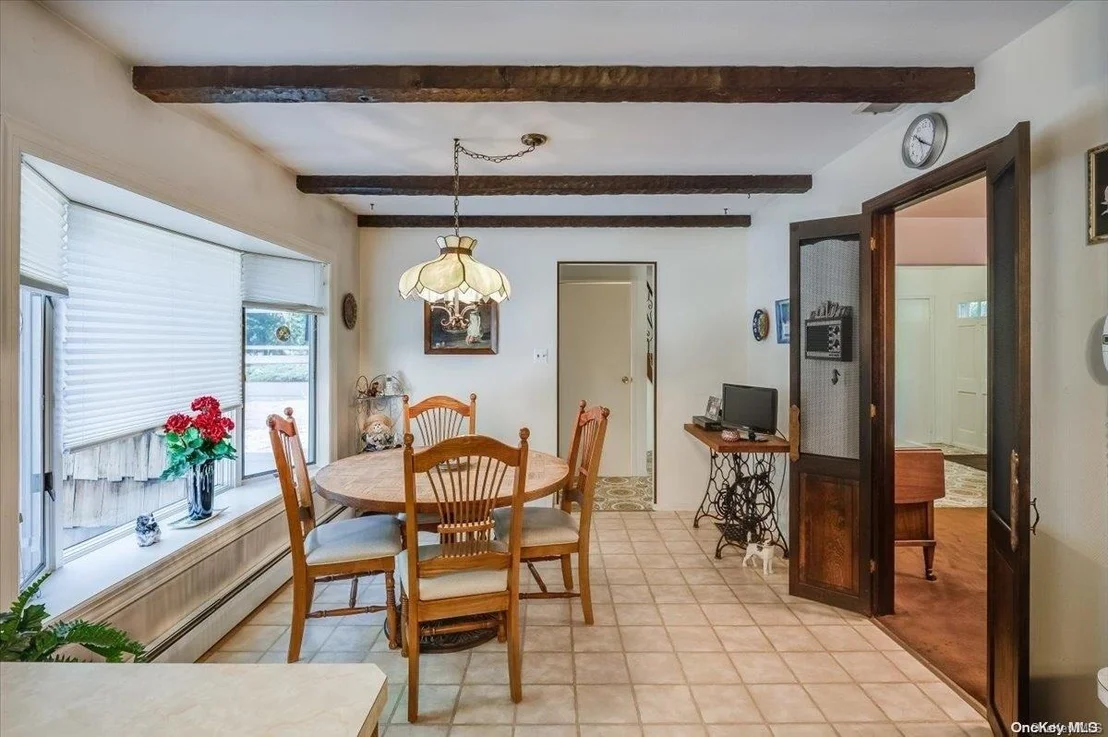 Photo of 69 Buttonwood Drive
