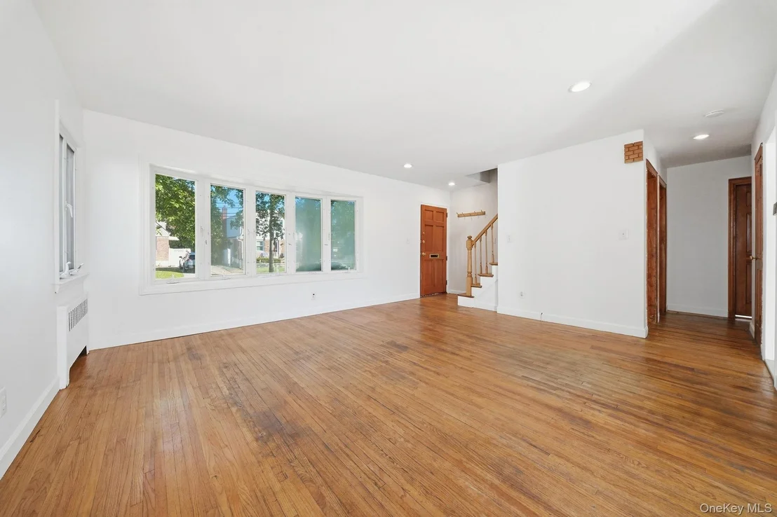 Photo of 88 Meyer Avenue