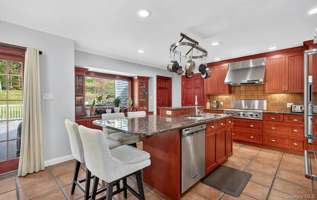 Photo of 10 Sorgi Court