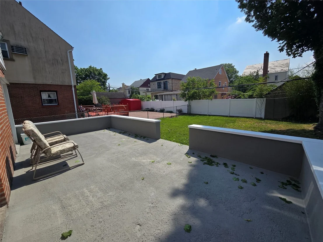Photo of 7610 174th Street