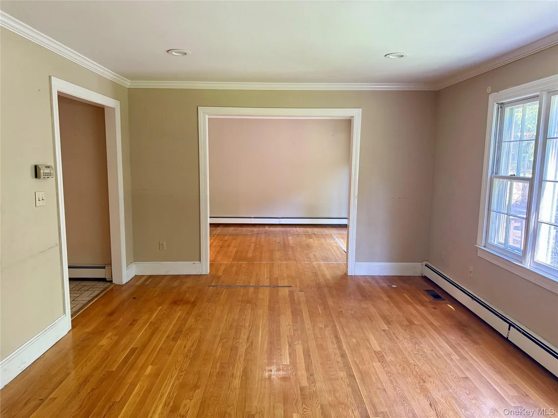 Photo of 23 Cliffside Lane