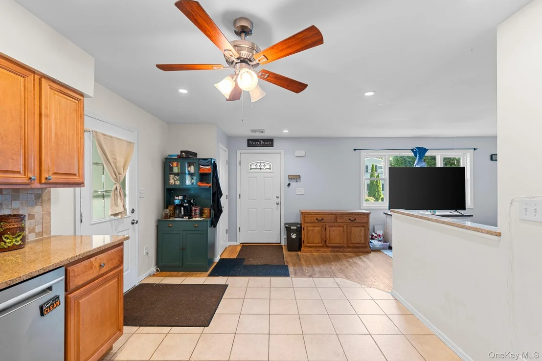 Photo of 30 44th Street