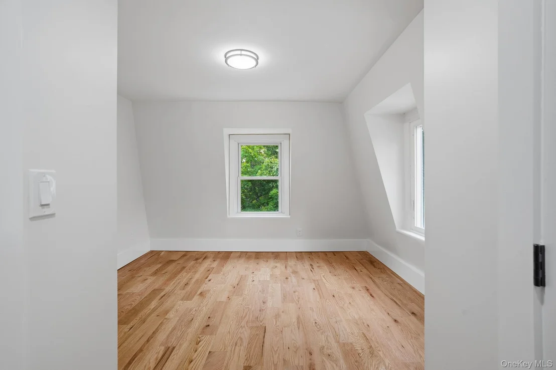 Photo of 10 Robinson Street