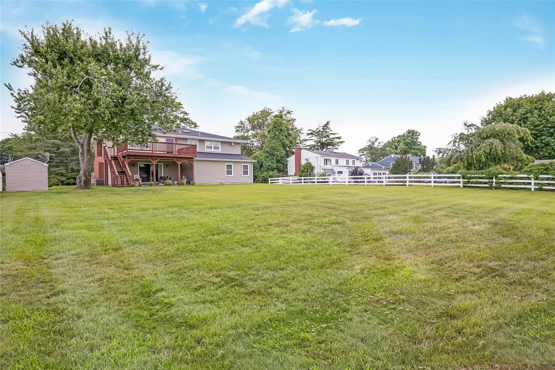 Photo of 287 Cedar Avenue