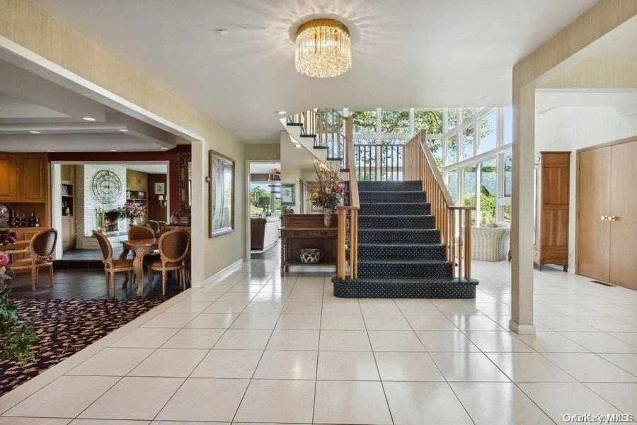 Photo of 30 Thixton Drive