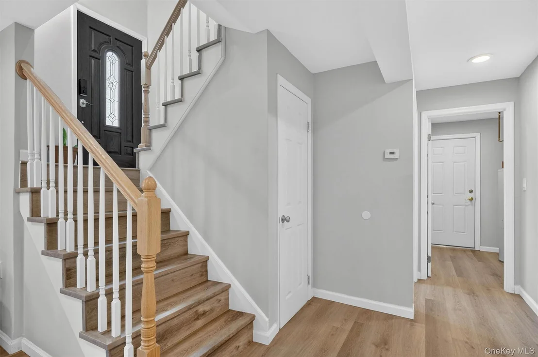 Photo of 10 Tanglewood Drive