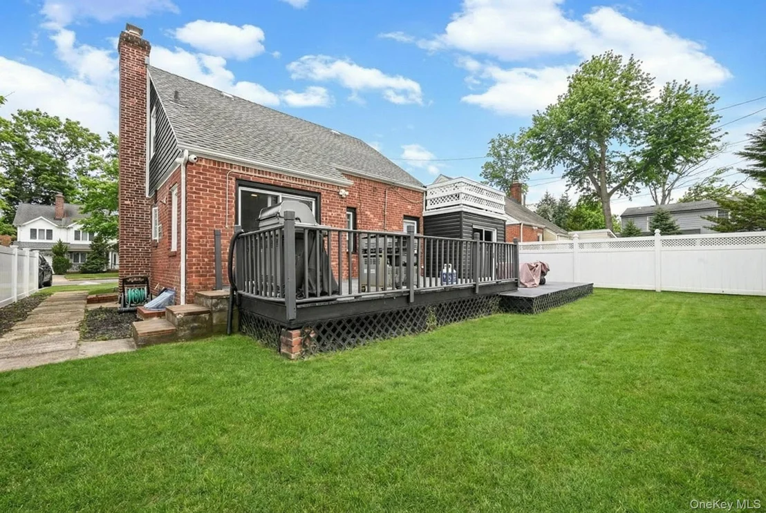 Photo of 6 Willow Road