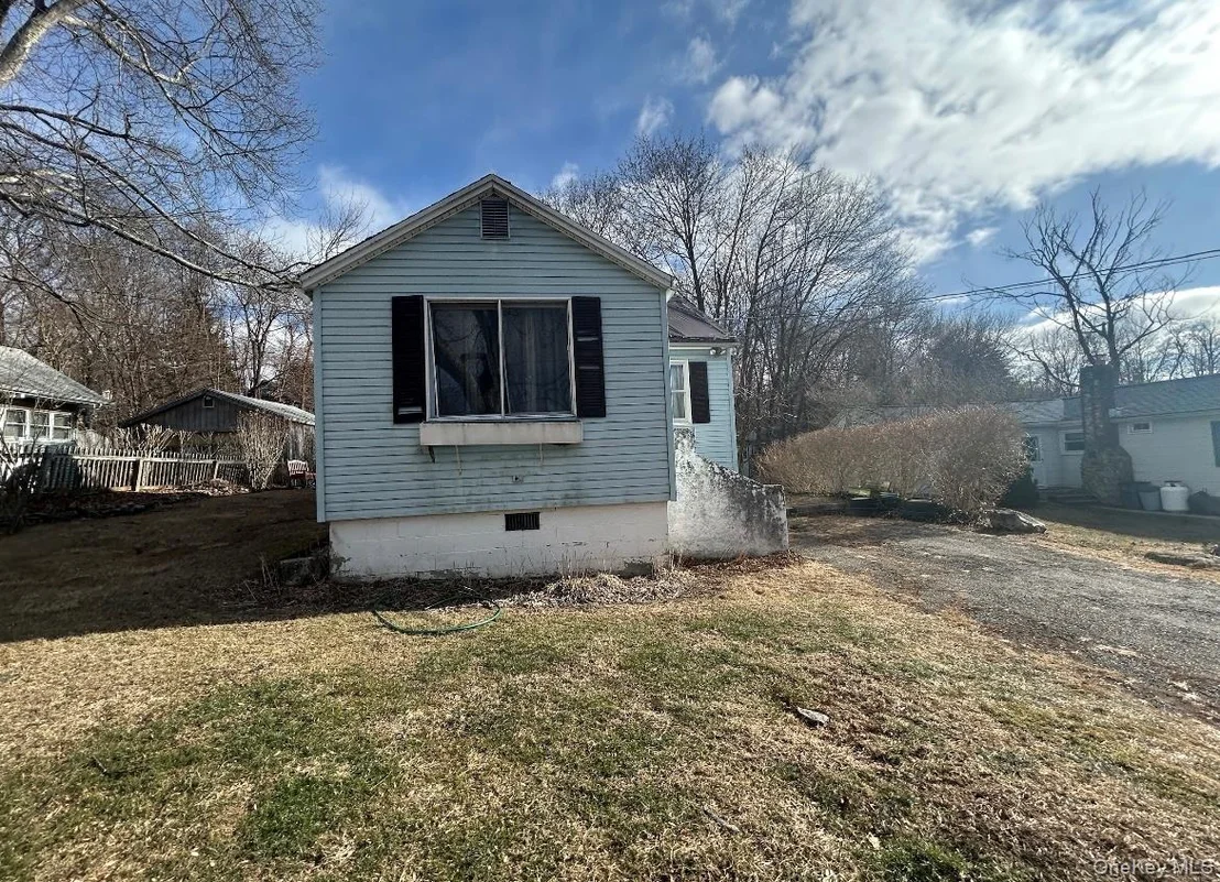 Photo of 18 Geneva Drive