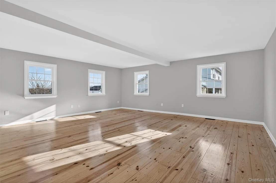 Photo of 38 Wavey Willow Lane