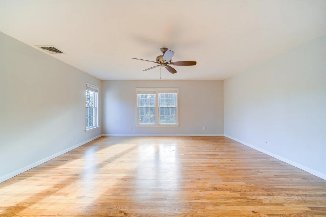 Photo of 16 Pheasant Run Road
