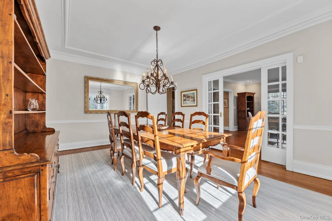 Photo of 10 Clover Drive
