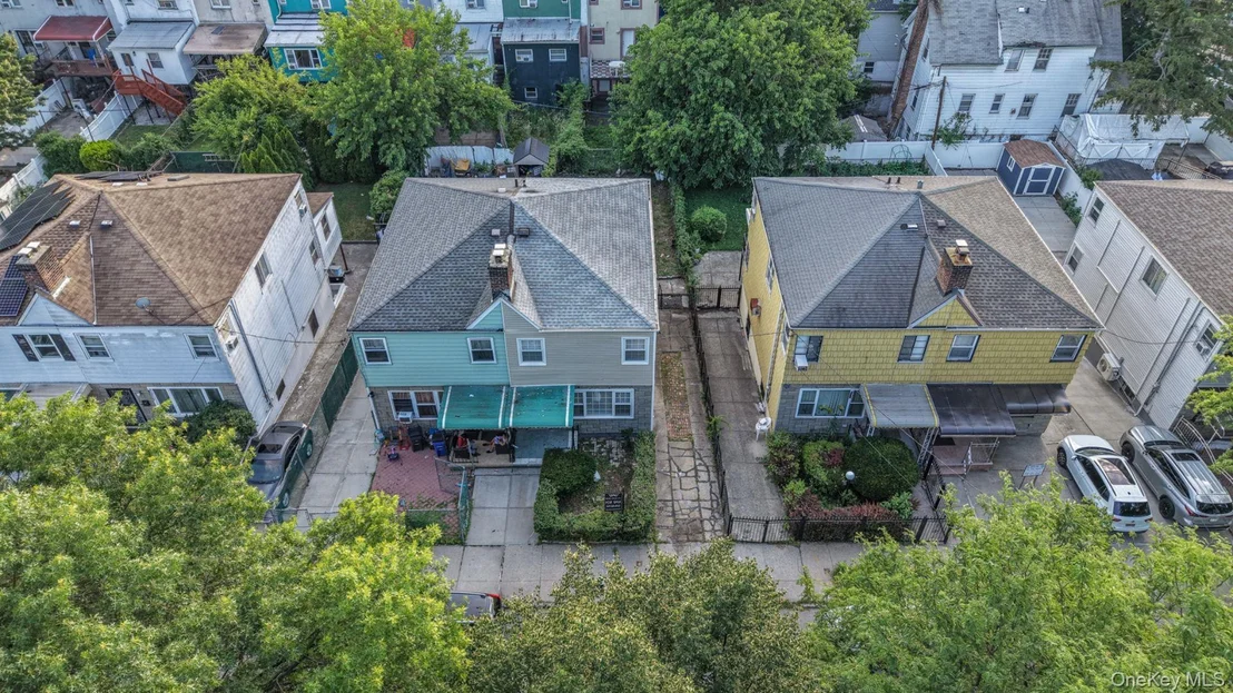 Photo of 4081 Grace Avenue