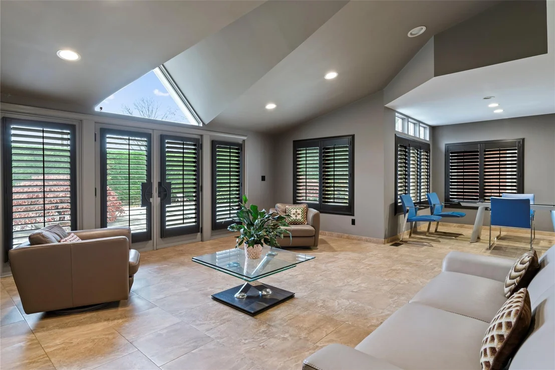 Photo of 145 Crescent Drive