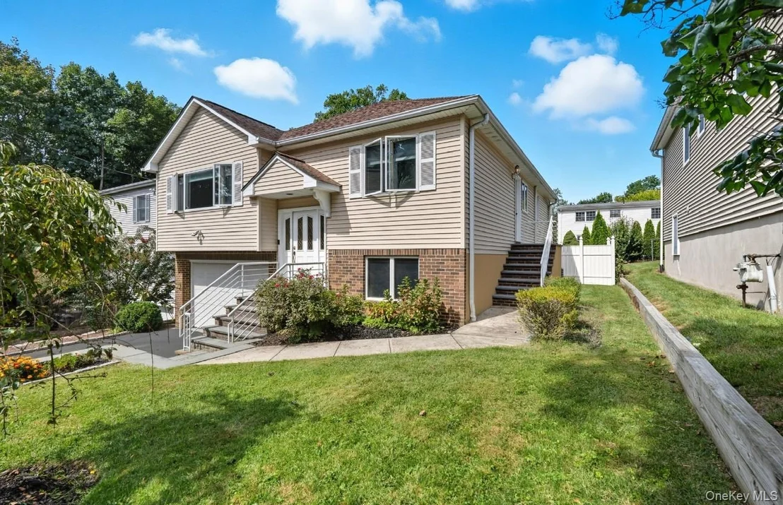 Photo of 12 Crestview Drive