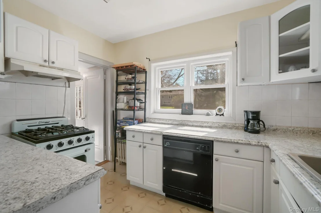 Photo of 64 AKA 68 Avondale Road