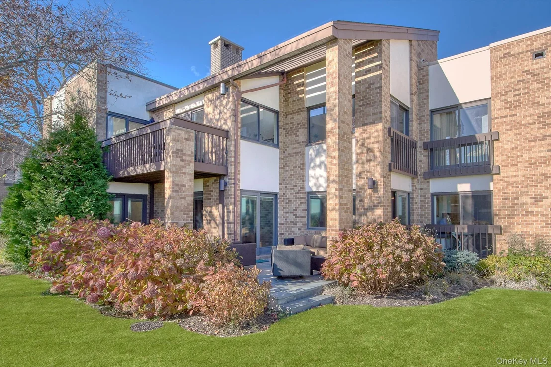 Photo of Unit 21 at 21 Waters Edge