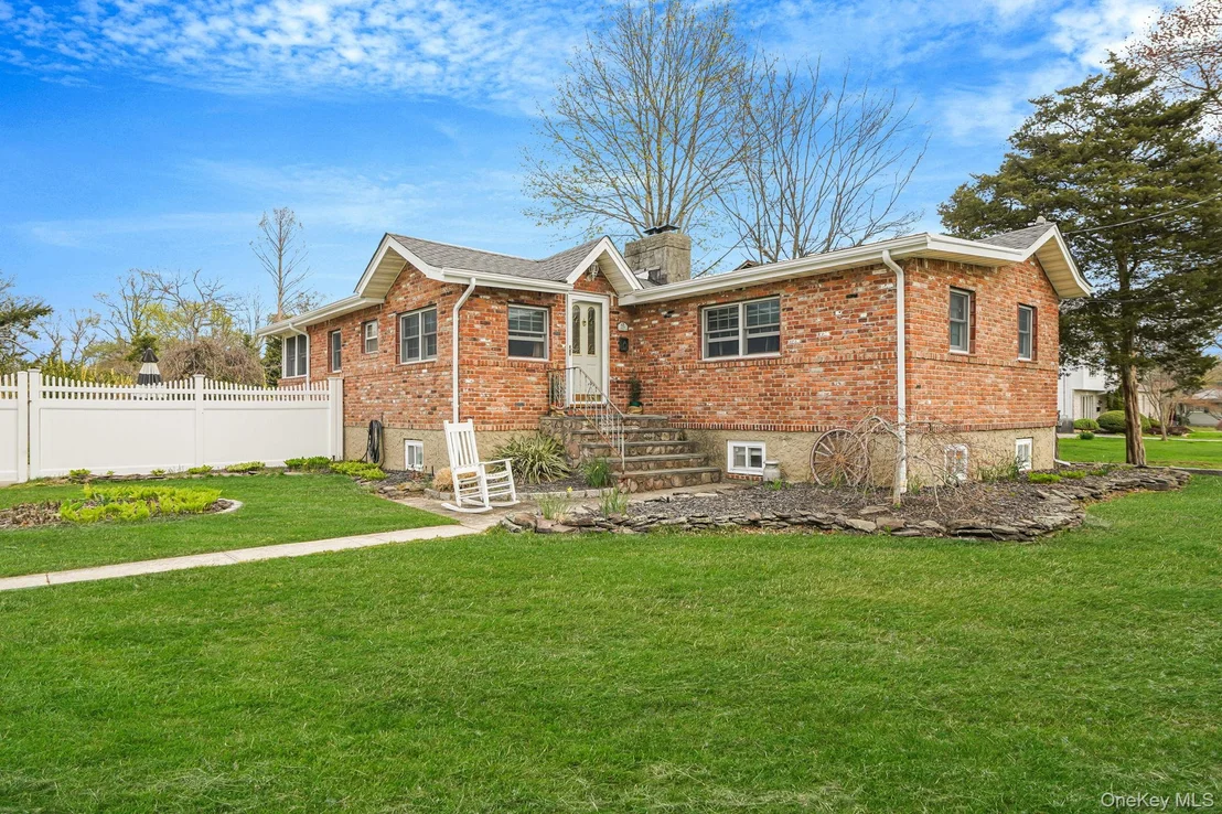Photo of 229 4th Street