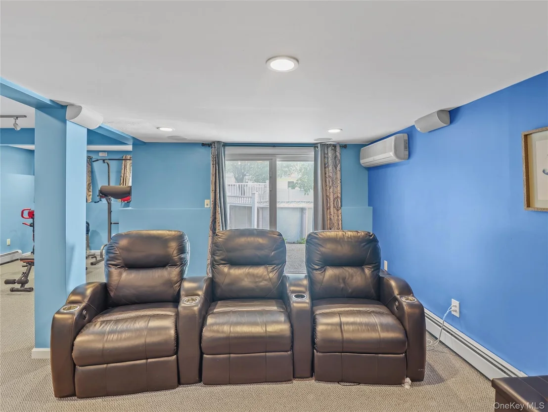 Photo of 30 Larkin Lane